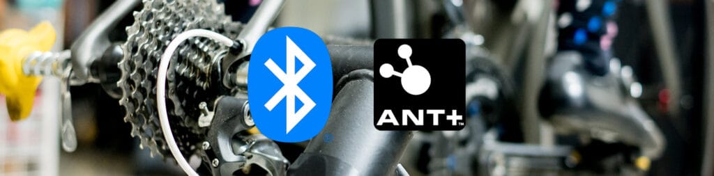Hur Bluetooth och ANT+ påverkar prestandan på smarttrainers