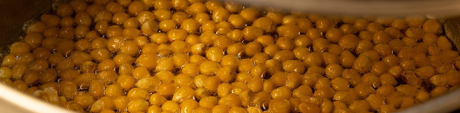 poppa popcorn i kastrull