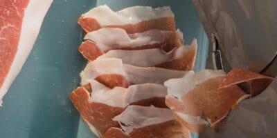 Skärmaskin - skära upp kött